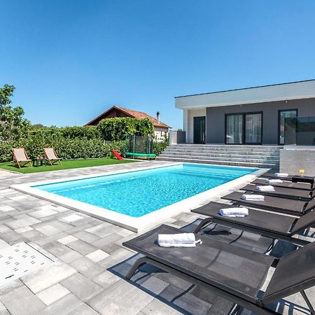 3 Bedroom Beautiful Home In Rastane Donje Donje Rastane 外观 照片