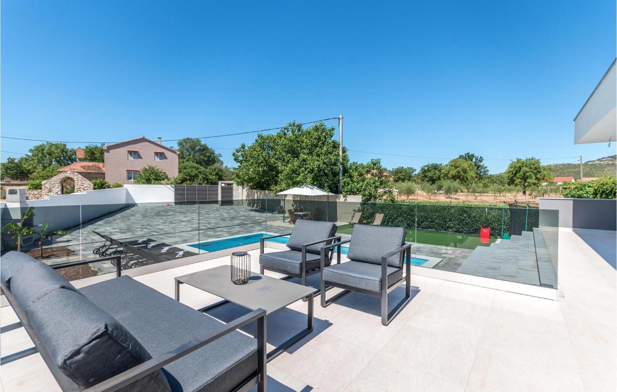3 Bedroom Beautiful Home In Rastane Donje Donje Rastane 外观 照片