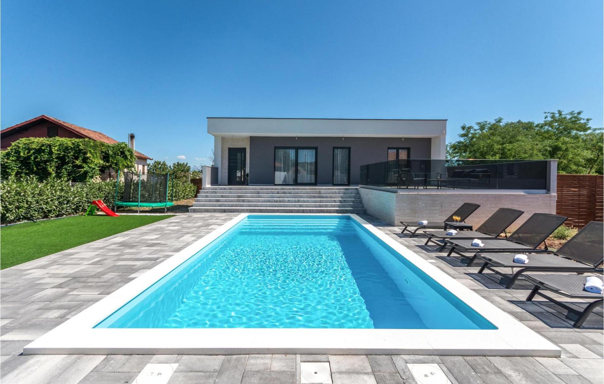3 Bedroom Beautiful Home In Rastane Donje Donje Rastane 外观 照片